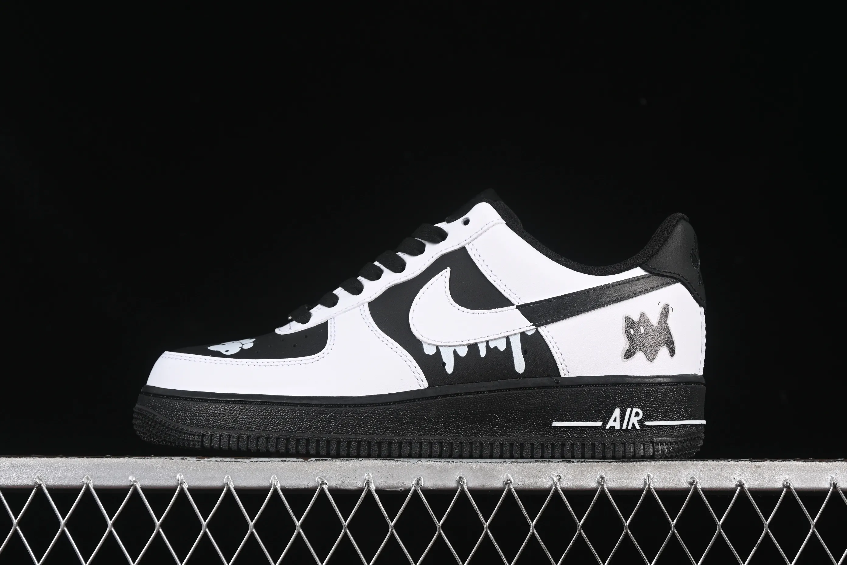 All Categories Nk Air Force 1 Air Force Series Nk Air Force 1 Low Air Force Low Nike Air Force 1'07 Low Official hot model customization Two-dimensional theme Gray zone Air Force 1 low-top casual sneakers ZH0316-077